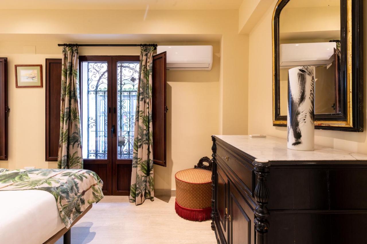 Holi-Rent Pimienta Villa Sevilla Bagian luar foto