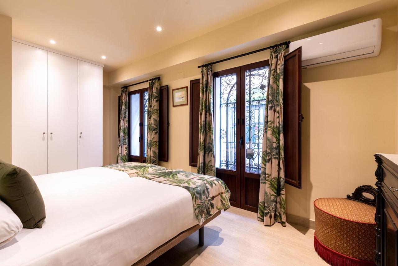 Holi-Rent Pimienta Villa Sevilla Bagian luar foto