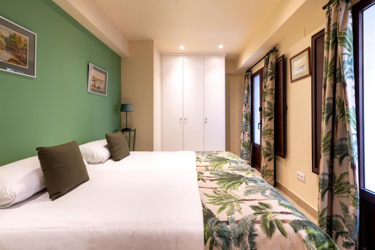 Holi-Rent Pimienta Villa Sevilla Bagian luar foto