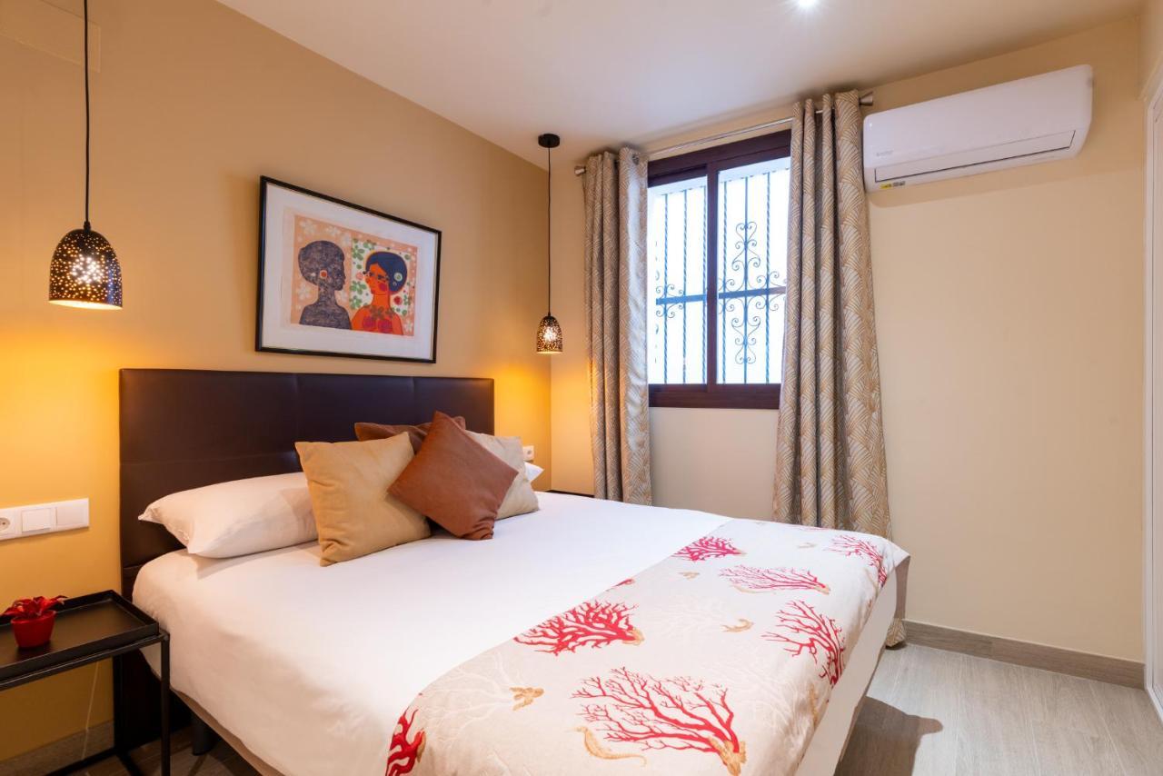 Holi-Rent Pimienta Villa Sevilla Bagian luar foto